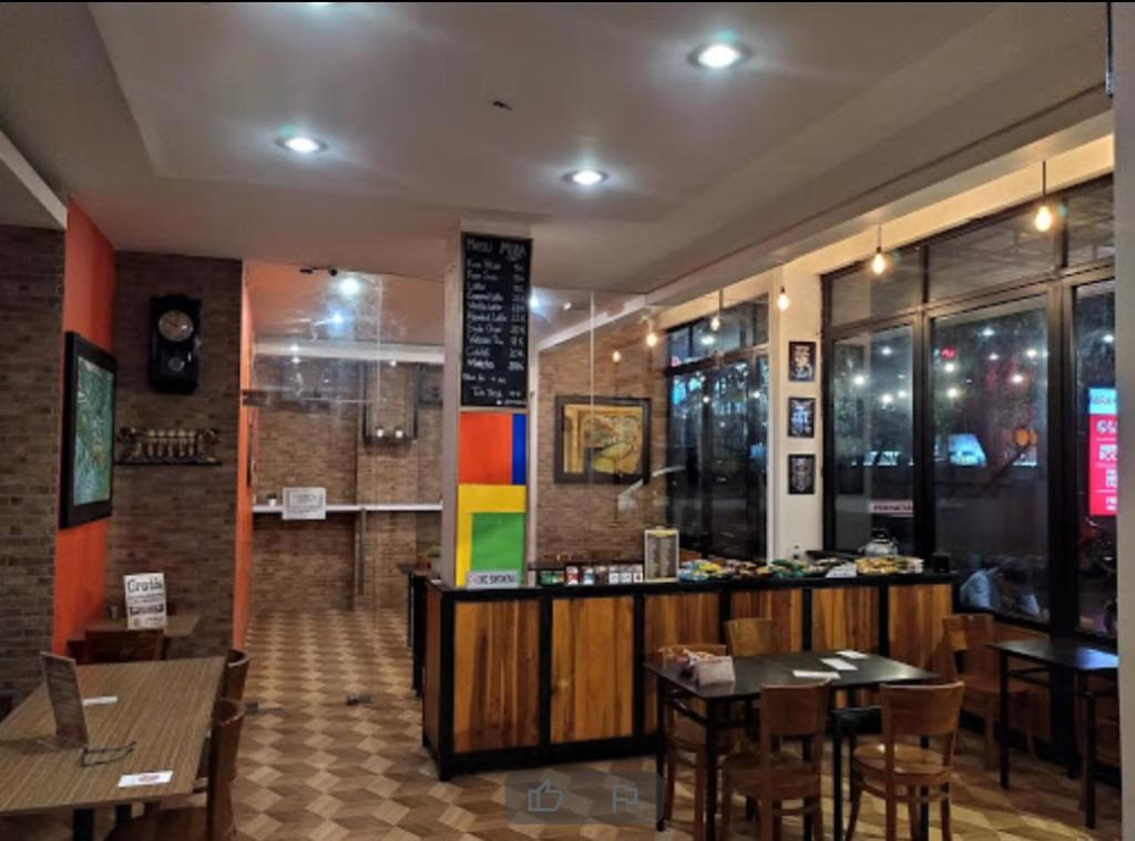 בנג'ארמאסין Mira Hotel מראה חיצוני תמונה