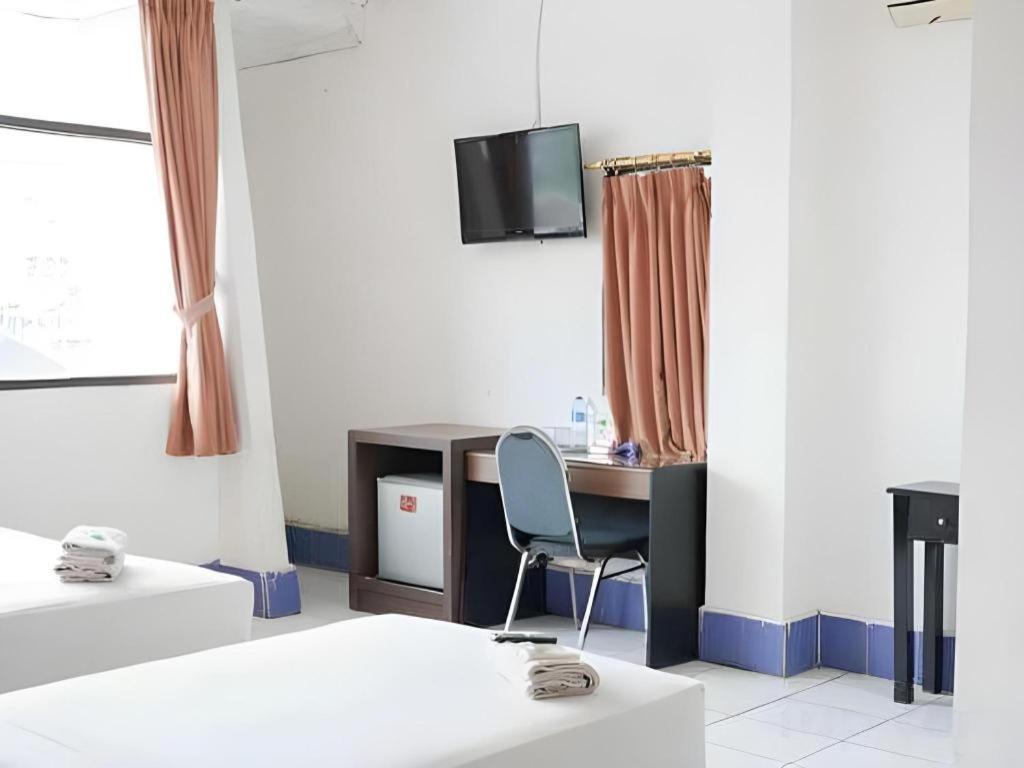 בנג'ארמאסין Mira Hotel מראה חיצוני תמונה